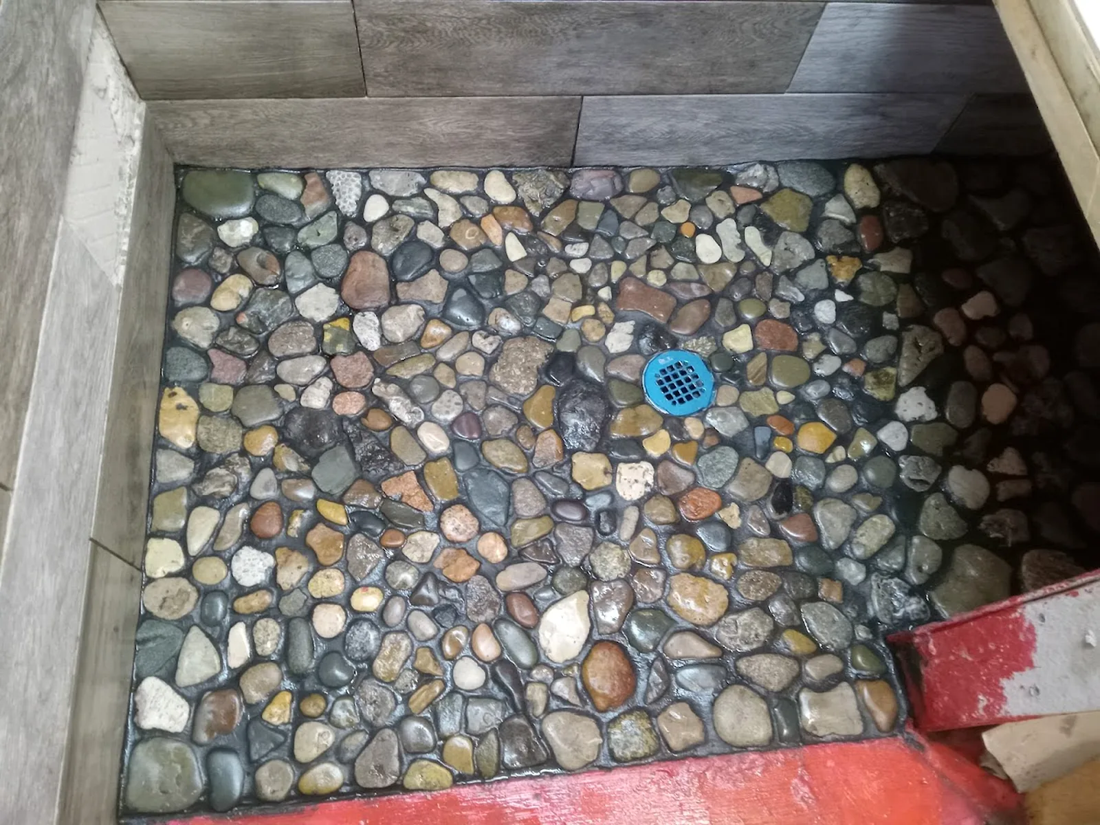Stone floor detail in a shower area